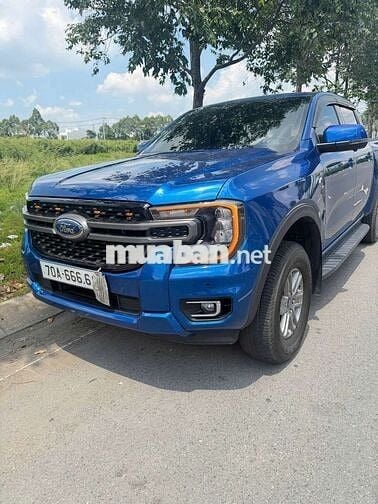 Ford Ranger XLS 2023 Tự động 41.000 km Xanh