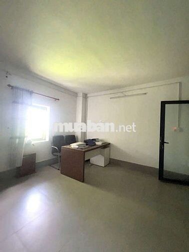 CHO THUÊ KHO GỐC KDC ĐÔNG PHÚ, CÓ ĐIỆN 3PHA CÔNG SUẤT NHẸ 