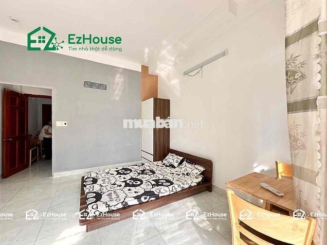 Phòng ban công mà giá rẻ có thật ko?