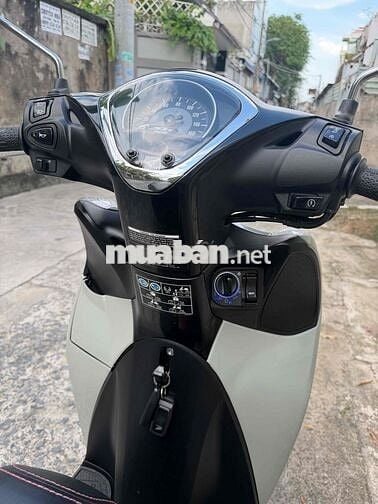 SH Mode 125 Abs 2023 Xám xi măng 4800km