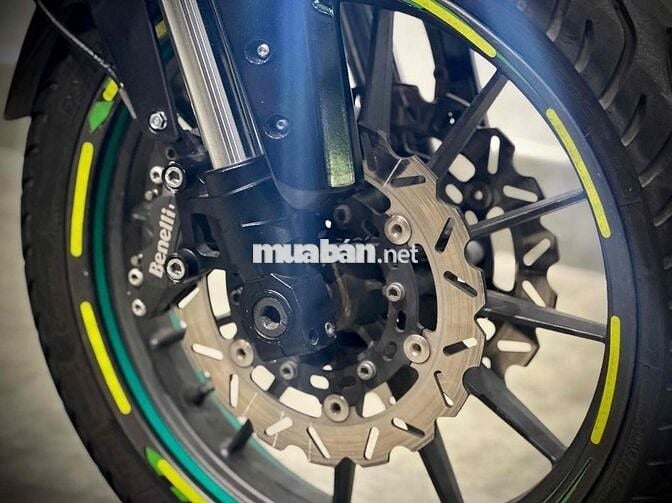 BENELLI 302 DATE 2016