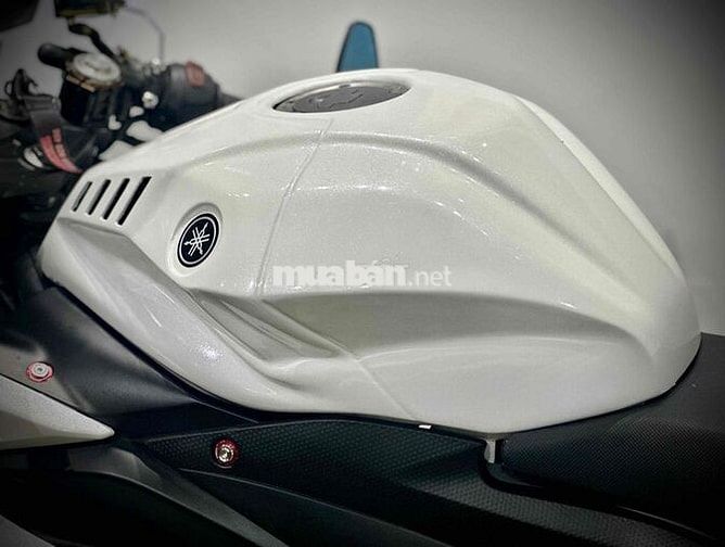 YAMAHA R3 DATE 2016