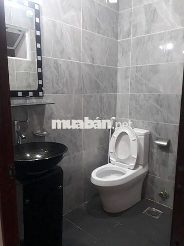 Ở GHÉP CAO CẤP 4 NGƯỜI 1 PHÒNG - WC RIÊNG - CHÍNH CHỦ - GIỜ GIẤC TỰ DO