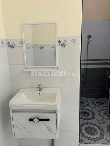 bán gấp căn nhà 200m2 xã Tân Thông Hội - Củ Chi giá 830 triệu