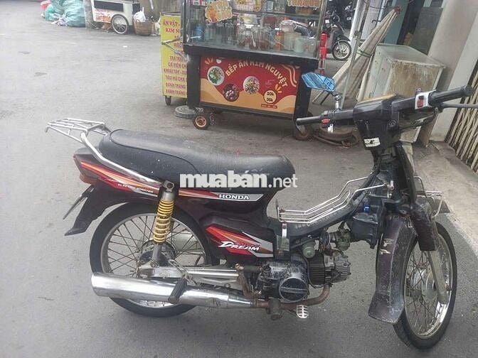 Honda Super Dream Số sàn màu Đỏ