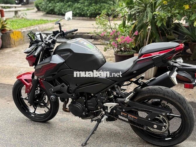 Kawasaki Z400 2023 1 chủ, odo lướt 7300 km, 9 chủ
