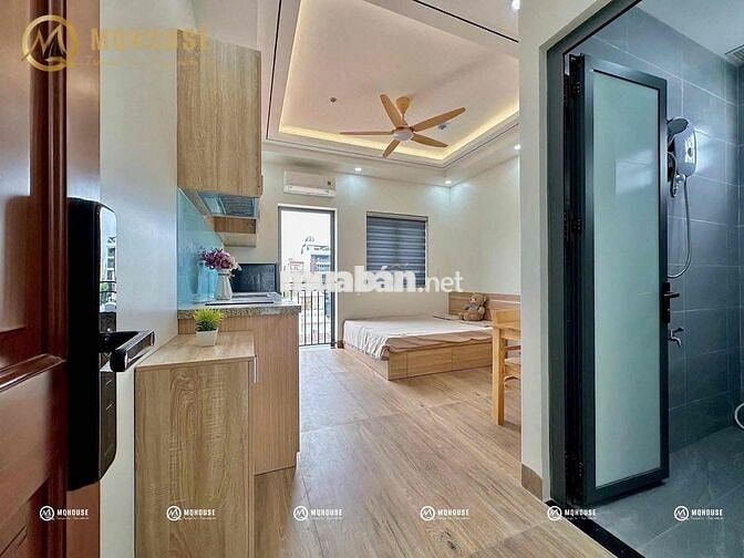 STUDIO BAN CÔNG CỬA SỔ NGAY KHU TRUNG TÂM, PANDORA, TRỤC ĐƯỜNG CHÍNH