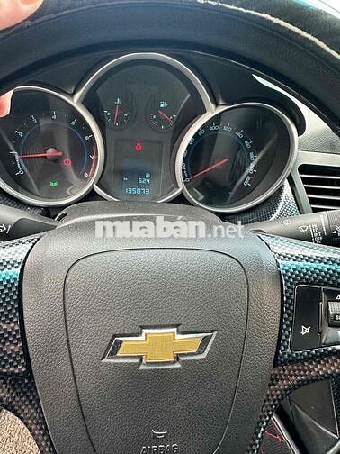 Chevrolet Cruze LT 2016 Số sàn Xăng Trắng