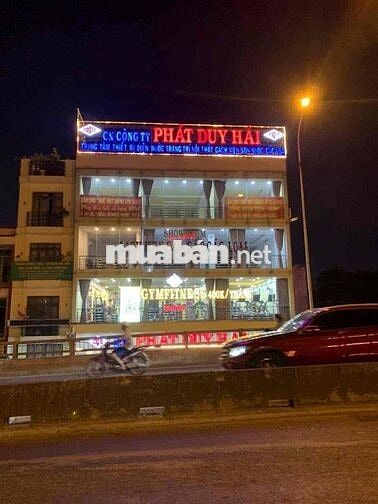 TOÀ NHÀ CHO THUÊ NGÃ TƯ GA Q12