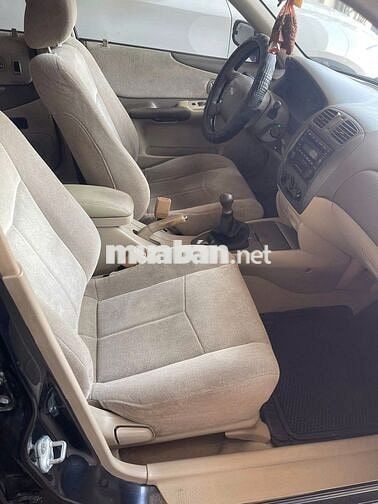 Ford Laser Deluxe 1.8 2005 Đen