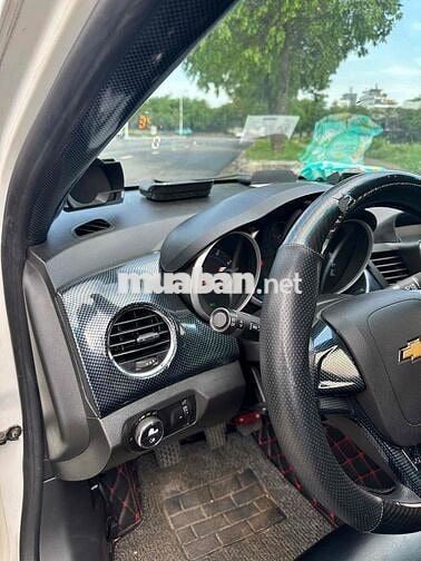 Chevrolet Cruze LT 2016 Số sàn Xăng Trắng