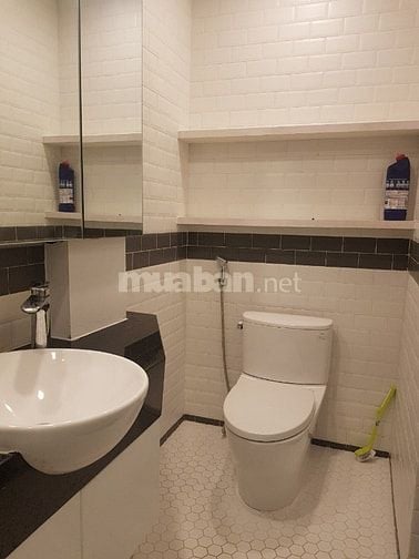Studio full đồ 20m² – 2 phút ra Hồ Tây – chỉ 5 triệu/tháng