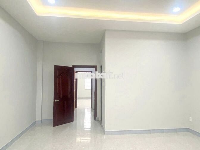 Cho Thuê Nhà 1 Trệt 2 Lầu Đẹp Hẻm Phường Hiệp Thành Quận 12
