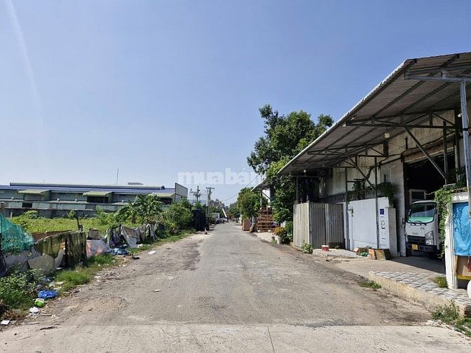 Bán 5524m2 Thổ cư- Rộng 83m- Mặt tiền- gần Phan Văn Hớn