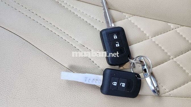 Mitsubishi Xpander 1.5 đời 2018 số sàn trắng