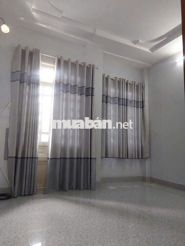 Cho thuê nhà 3 lầu đẹp hẻm rộng phường Tân chánh hiệp, quận 12