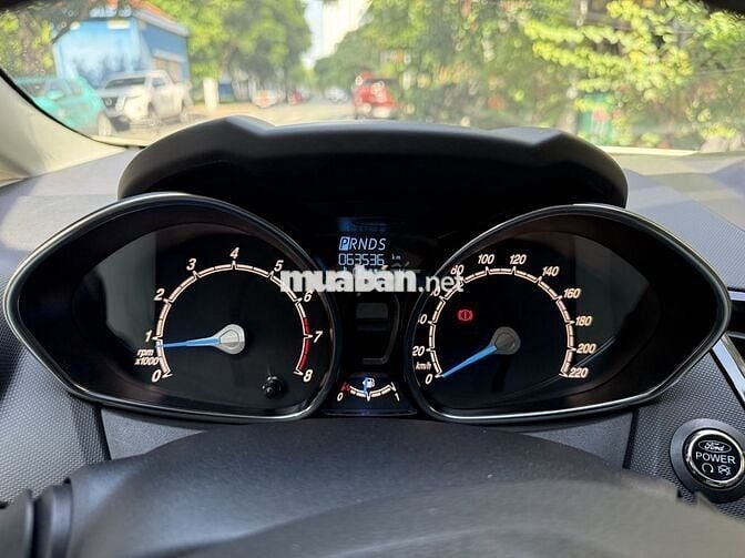Ford Fiesta 2016 1.5 Titanium Số tự động Trắng