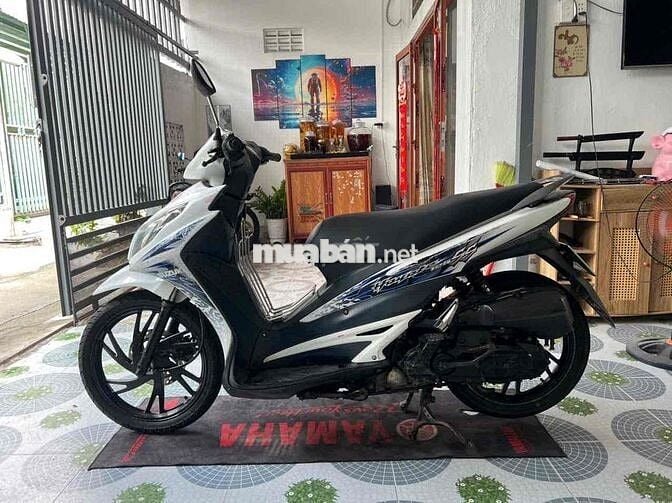 Suzuki Hayate SS Trắng
