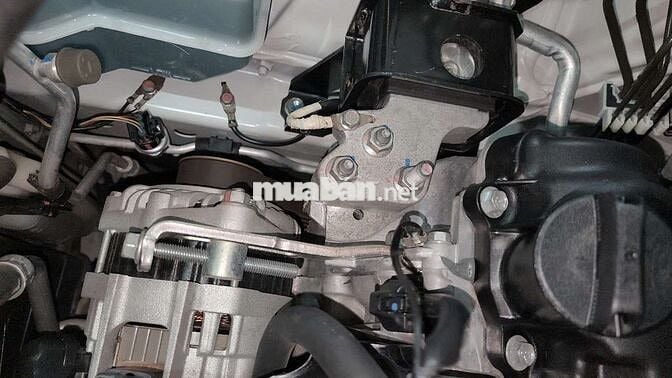 Mitsubishi Xpander 1.5 đời 2018 số sàn trắng
