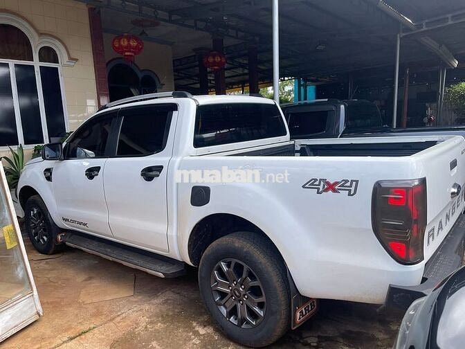 Ford Ranger 3.2 2016 Trắng 170000 km