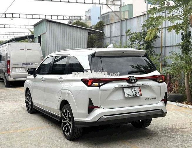 Toyota Veloz Cross Top 1.5CVT 2024 63000km Trắng