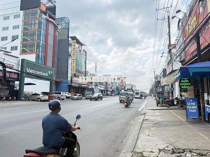 Bán đất mặt tiền Đường 2 oto né nhau lớn P. Hố Nai Cũ