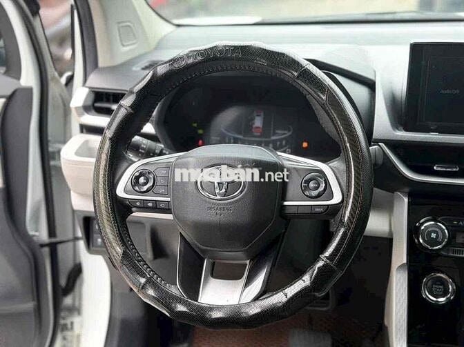 Toyota Veloz Cross Top 1.5CVT 2024 63000km Trắng