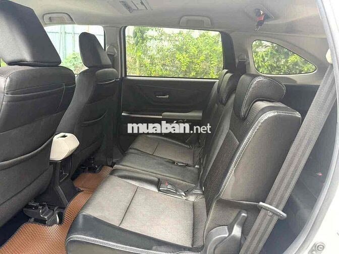 Toyota Veloz Cross Top 1.5CVT 2024 63000km Trắng