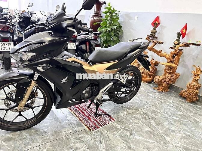 Honda Winner V3 2022 Đen vàng 9,900km