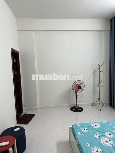 Chính chủ bán Green River Dt71,5m2 2PN 2WC có sổ hồng ko vay NH quận 8