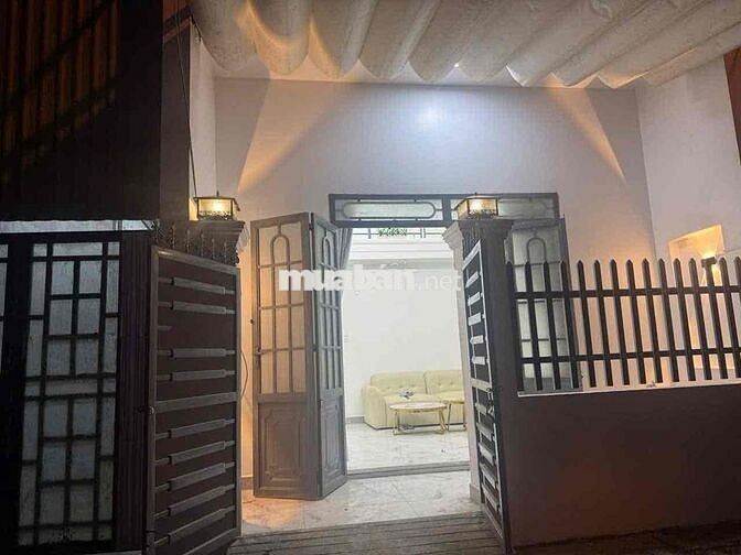 cho thuê nhà c4 Đặng Chiêm gần chợ Thanh Vinh