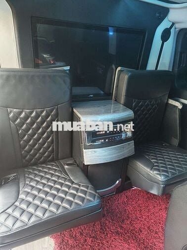 Peugeot Traveller Premium 2019 Đen 6 chỗ 90.305 km