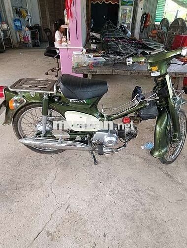 Honda Cub 50 Xanh rêu