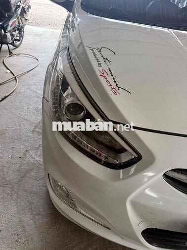 Hyundai Accent Blue 2015 Trắng Tự động 70.166 km