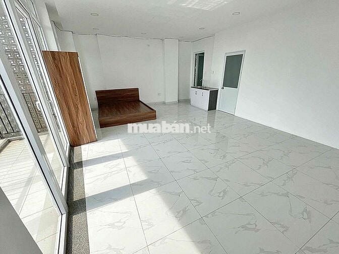 PHÒNG 50m2 BANCOL HẺM OTO VIEW SÔNG RỘNG RÃI KHÔNG GIỚI HẠN NGƯỜI Ở