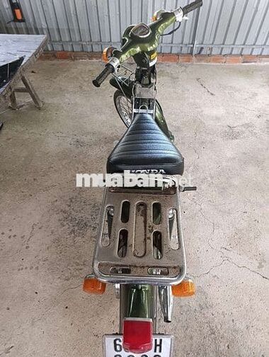 Honda Cub 50 Xanh rêu