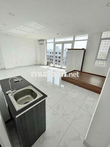 PHÒNG 50m2 BANCOL HẺM OTO VIEW SÔNG RỘNG RÃI KHÔNG GIỚI HẠN NGƯỜI Ở