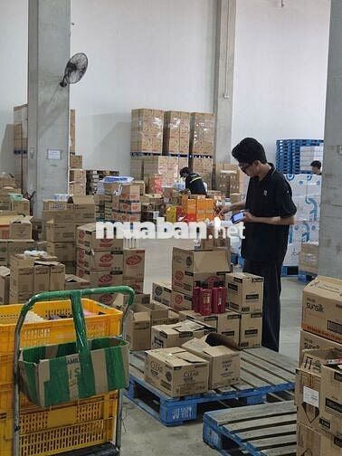 NHÂN VIÊN KHO 7-ELEVEN - 9-12 TRIỆU - CƠM TĂNG CA