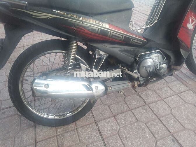 Yamaha Taurus Xe số Đen, Đỏ Nhật