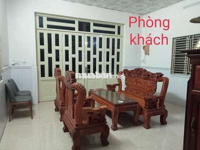 CHÍNH CHỦ BÁN NHÀ CẤP 4, 710M vuông , ( 200M THỔ CƯ ,510M CLN)  3,9 TỶ