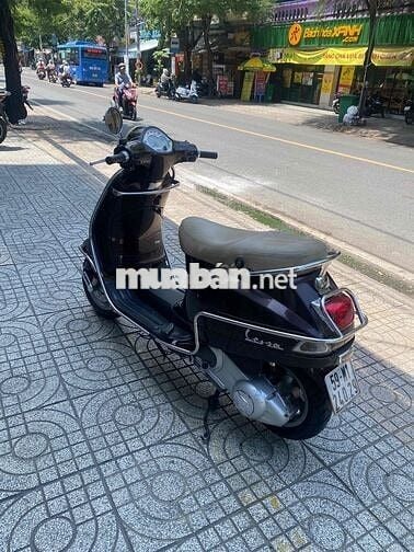 Piaggio Vespa LX 125 2011 Nâu