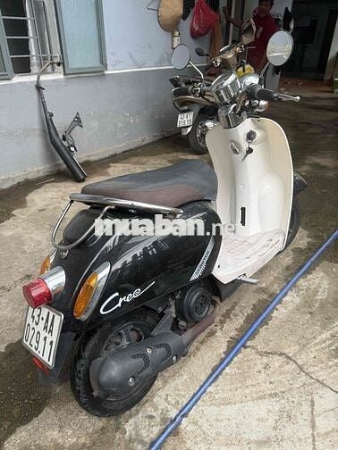 Honda C50 Đen, Trắng