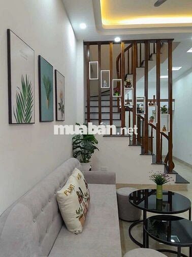 Cực hiếm! Cho thuê nhà nguyên căn Ngọc Lâm 5 tầng,full đồ-Giá 14 tr