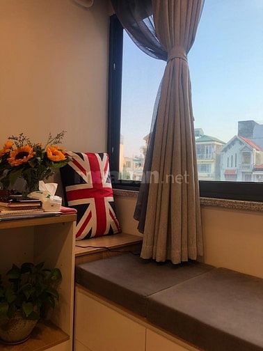 Studio full đồ 20m² – 2 phút ra Hồ Tây – chỉ 5 triệu/tháng