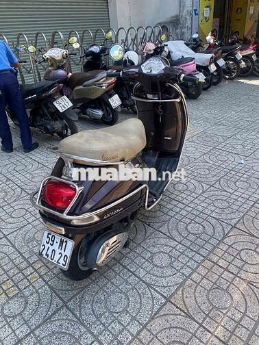 Piaggio Vespa LX 125 2011 Nâu