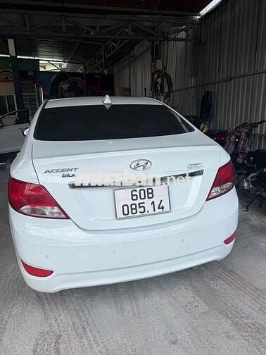 Hyundai Accent Blue 2015 Trắng Tự động 70.166 km