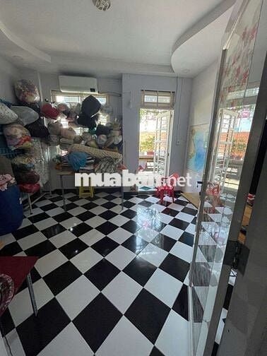 Bán nhà Lê Trọng Tấn, 52m², 4x13m, 3 Tầng, 3 PN, Giá chỉ hơn 3 tỷ