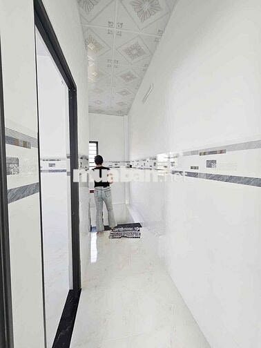 Nhà 2 phòng mới 99% hẻm đường 30/4