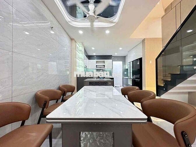 NHÀ ĐẸP 5L THIẾT KẾ HIỆN ĐẠI CHÂU ÂU SANG TRỌNG BẬC NHẤT BÌNH TRỊ ĐÔNG