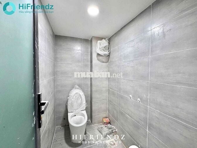 Gần Bxe Q8 , Mới 100% , Máy Lạnh , Kệ bếp , Free xe , Gần Khu ăn uống